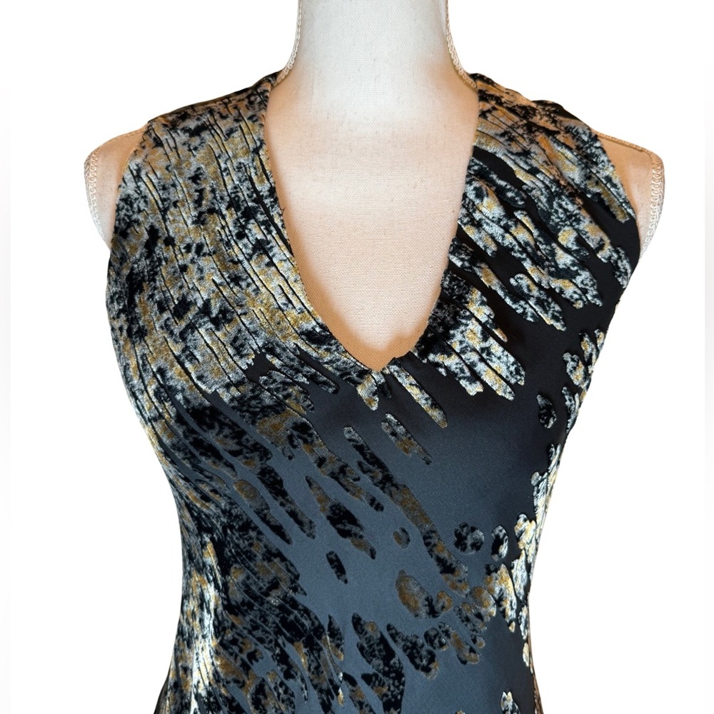 Vintage Lapis Dress. Black with Gold. Below The Knee Length. Medium - Picture 8 of 8